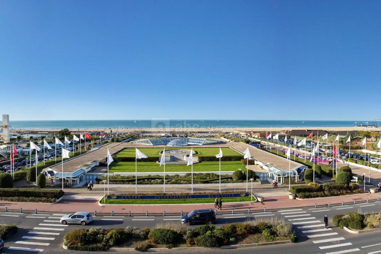 "Magnifique 2 Pieces Deauville" Piscine Et Jardin Exteriér fotografie