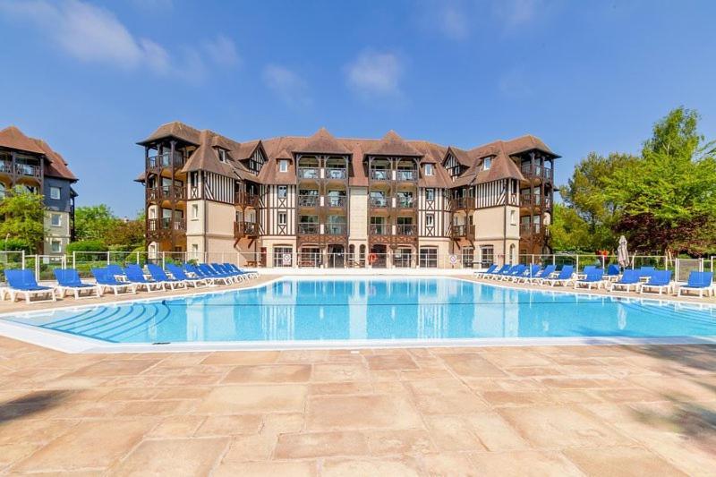 "Magnifique 2 Pieces Deauville" Piscine Et Jardin Exteriér fotografie
