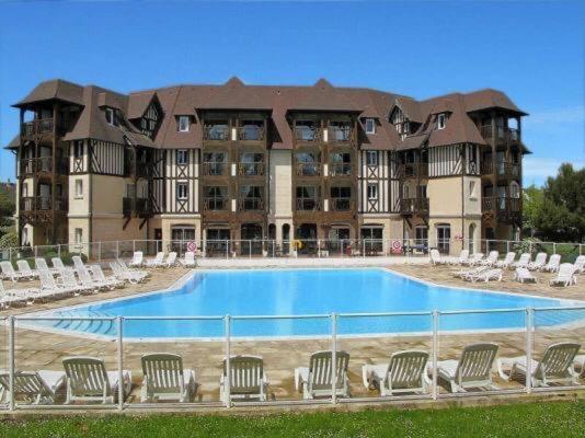 "Magnifique 2 Pieces Deauville" Piscine Et Jardin Exteriér fotografie